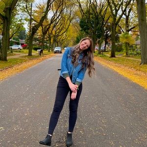 Meet your Posher, Sara